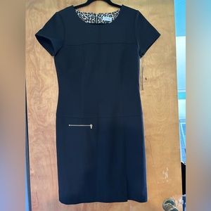 Tahari Arthur S. Levine black shirt sleeved, lined, 1 front zipper pocket, size6